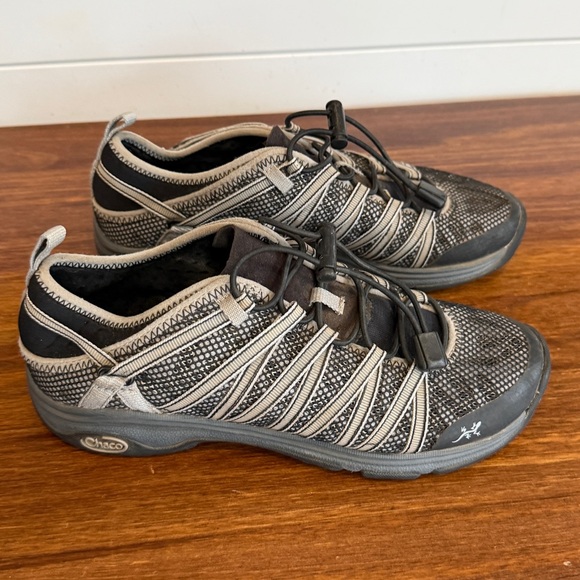 Chaco Size 7 Water Shoes Black Gray Outdoor Hiking River Lightweight Sport - Picture 4 of 9